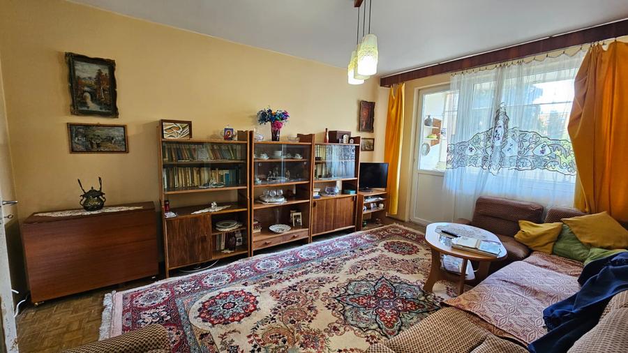 Apartament 2 camere Astra -planete,etajul 1,circular,85000 Euro