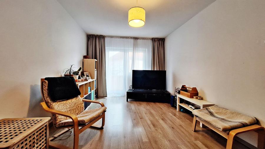 Zona Onix apartament 3 camere decomandat, etaj 1, mobilat, 155000 eur