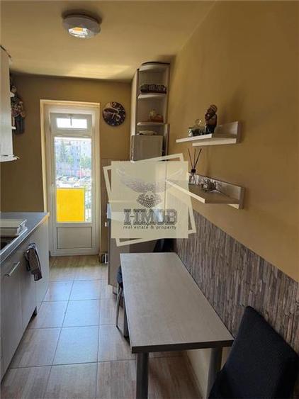 Apartament 3 camere 87 mp utili  Mihai Viteazu