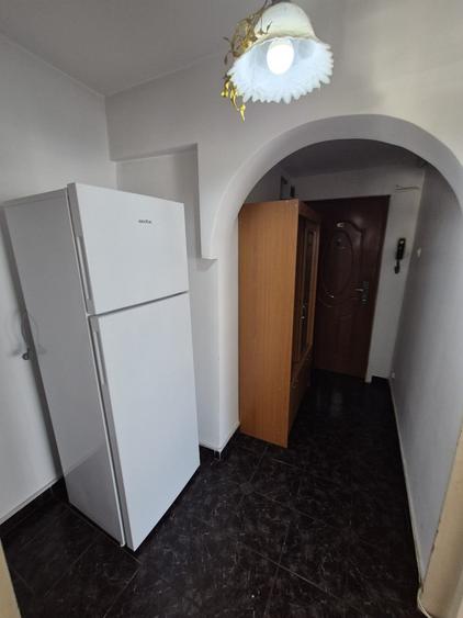 2 cam. Pantelimon|Centrală proprie |Mobilat și utilat| Bloc reabilitat