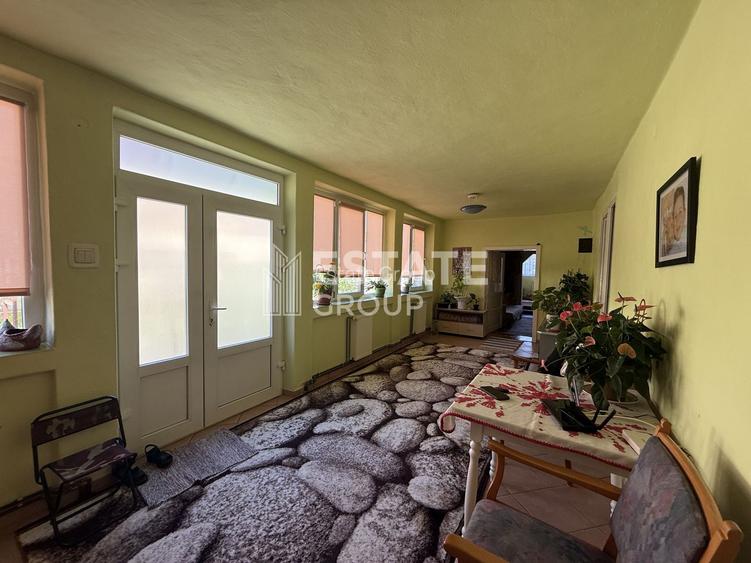 Casa Sandrei , teren 1414 mp, strada asfaltata - 4