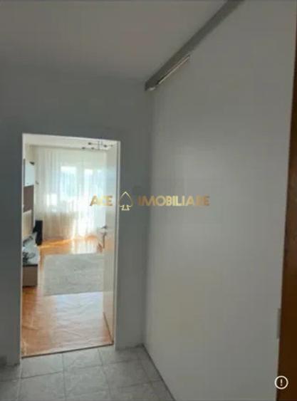 2 Camere de inchiriat | Unirii | Metrou | Parcare | Mobilat