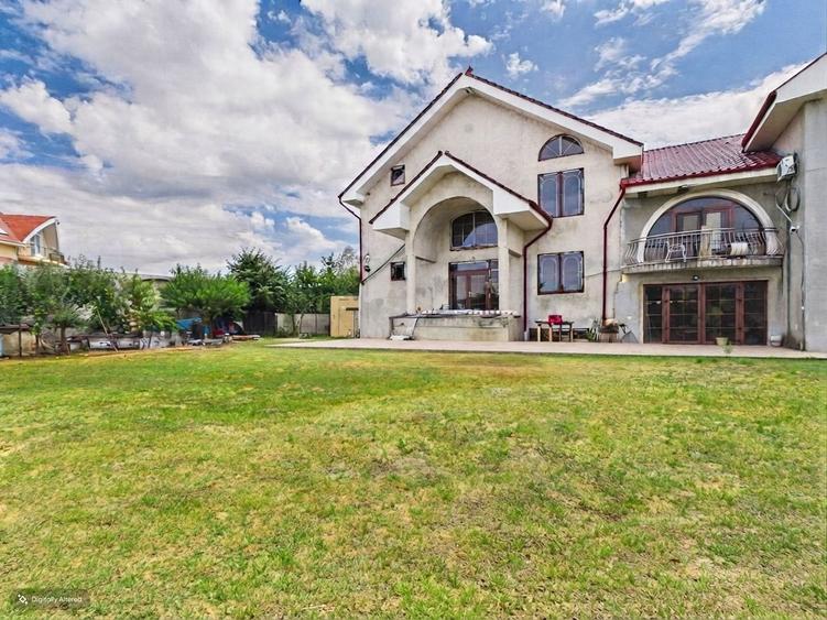 Clădire 850 mp, Czaran Gyula, 8 parcări