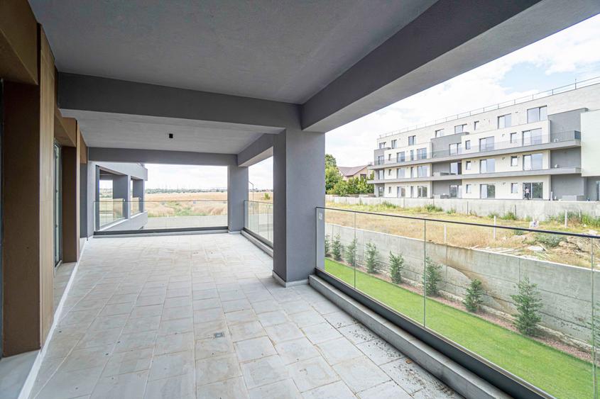 Tomis Nord - Vanzare apartament decomandat cu 3 camere, bloc nou.