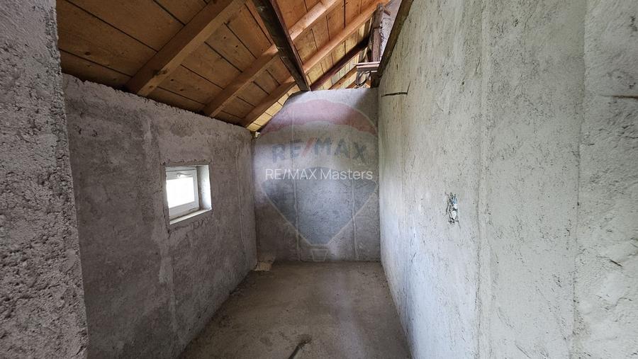 Casă / Vilă, teren 1700mp,  în Lisaura-Ipotești, Suceava - 28