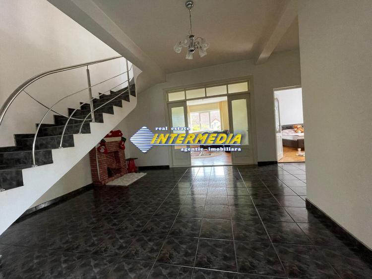 Casa D+P+E vanzare Finisata si 500 mp Teren toate utilitatile strada asfaltata