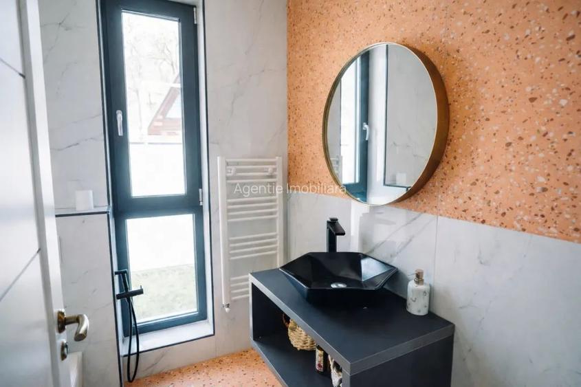 Duplex 4 camere, 170 mp, S+P+ET,  rooftop 100 mp, 4 garaje - 25