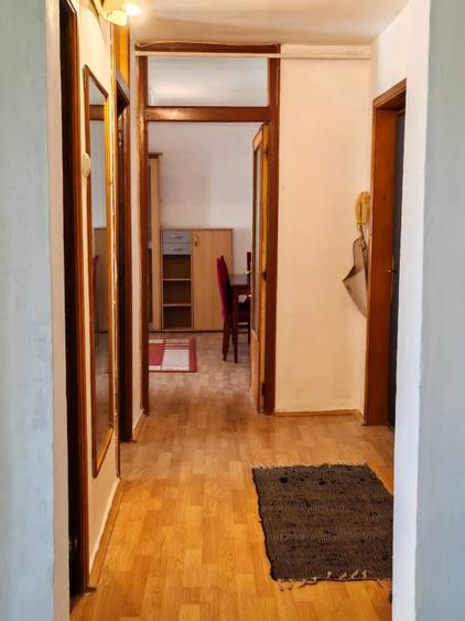Proprietar inchiriez ap 2 camere central