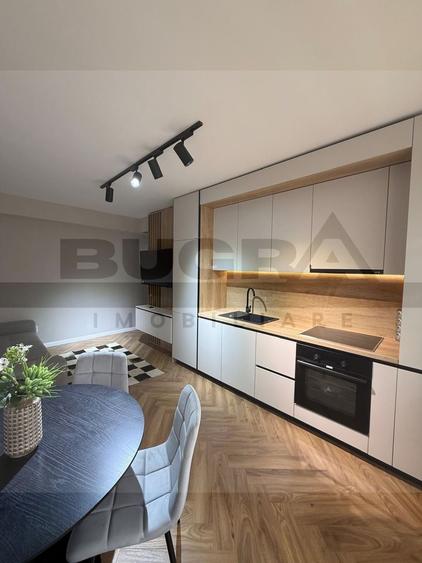 Apartament 3 camere, super finisat, parcare, zona Terra