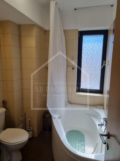 Apartament 3 camere | Mobilat Utilat | Parcare Inclusa