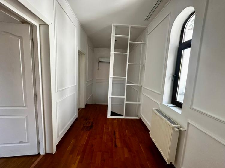 Vila deosebita cu 8 camere, renovata integral zona Kiseleff -Aviatorilor