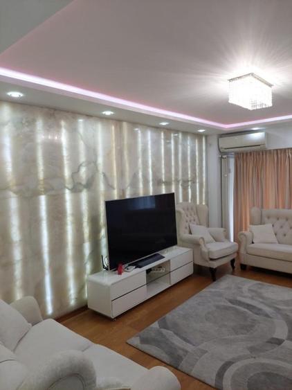P-ța Unirii | 4 Camere | Renovat | Prox. Metrou | X2 Bai | X2 Balcon |
