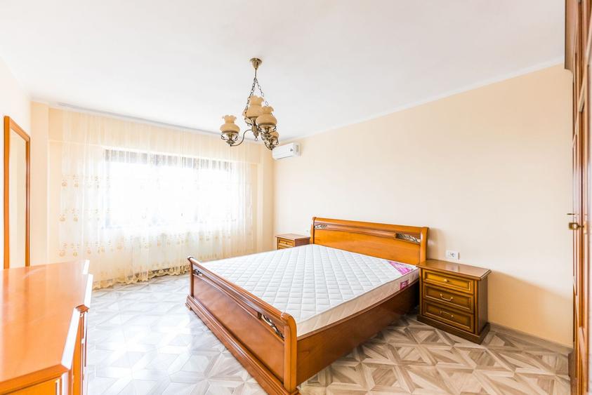 Apartament panoramic cu 3 camere- Intim, Arad