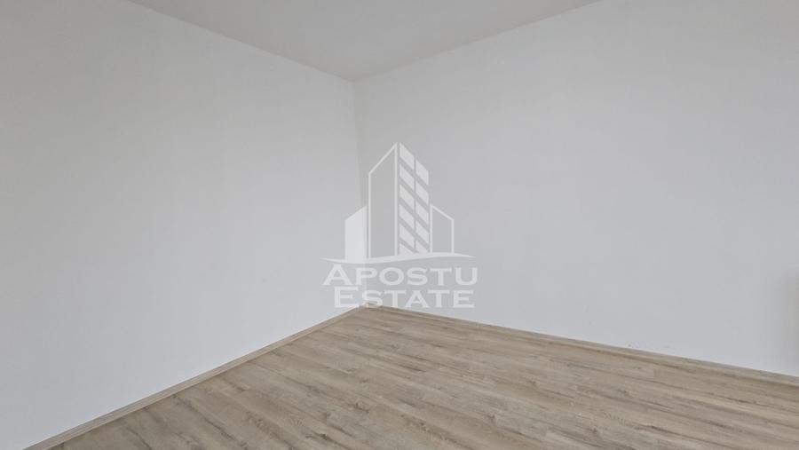 Apartament cu 3 camere si 2 bai, centrala proprie, zona Aradului