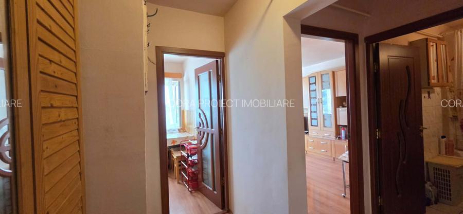 Garsonieră de închiriat în Sânmartin - 6