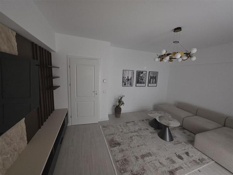 Apartament 3 camere Tatarasi - 84mp - 2bai - mutare imediata.