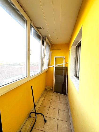 Ap. 2 camere , decomandat , etaj intermediar -Sala Olimpia