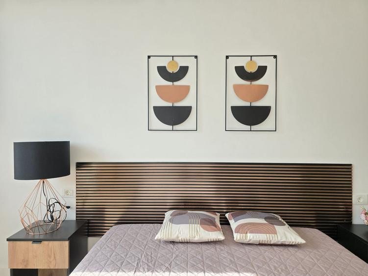 3 camere - Damaroaia - Petrom City - curte 140 mp