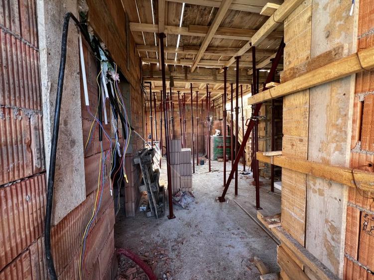 Casă tip duplex cu curte proprie și loc de parcare Popesti-Leordeni