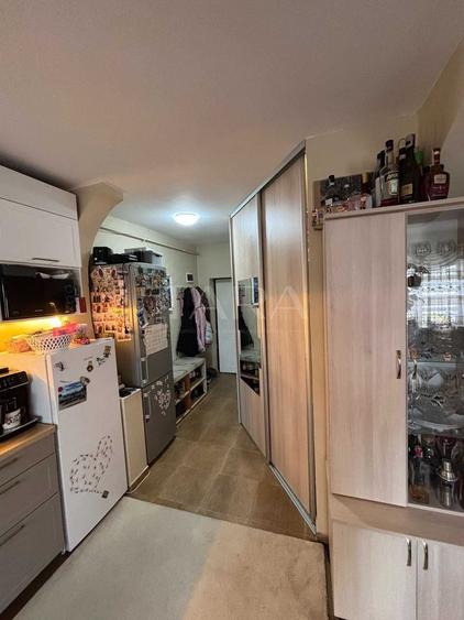 Apartament 3 camere, 64 mp, zona Terra, Florești