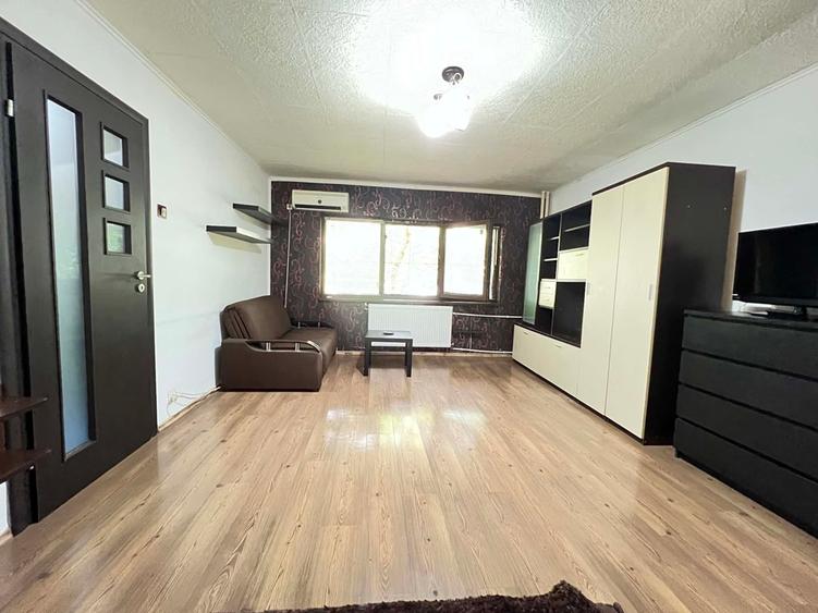 Decebal-Voronet-2minute Metrou Muncii,Bloc Mixt 1991, P/4,Locatie Exceptionala