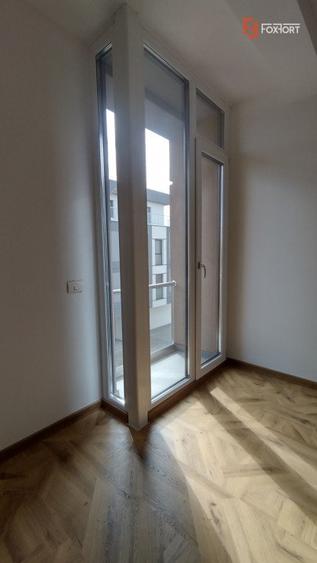 Apartament 2 camere , zona Torontalului