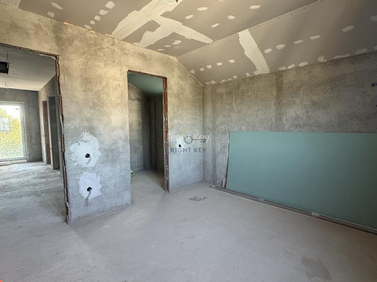 Casa P+M+Pod, 5 camere, Pompa de caldura, Ciorogarla! Comision 0%!
