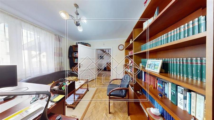 Casa individuala, teren mare, 6 camere, zona Subarini