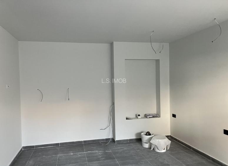 Spatiu comercial de vanzare  in Brasovul Vechi in cladire noua - 3