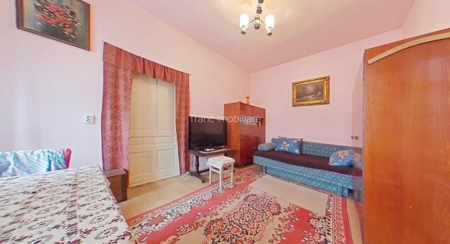 Apartament cu 2 camere în centrul Aradului, la curte comuna - 2