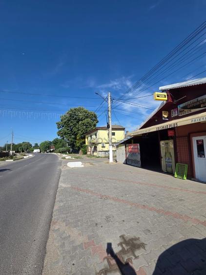 Spatiu comercial Magazin alimentar si Bar-Oportunitate
