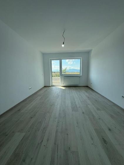 Apartament 3 camere intabulat