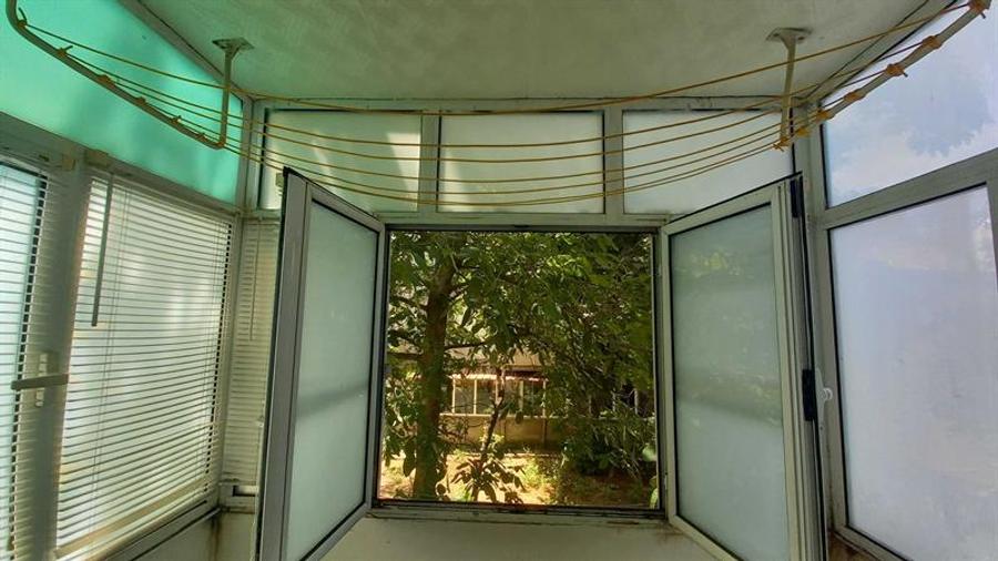 Apartament 2 camere semi, zona foarte buna,IRUC