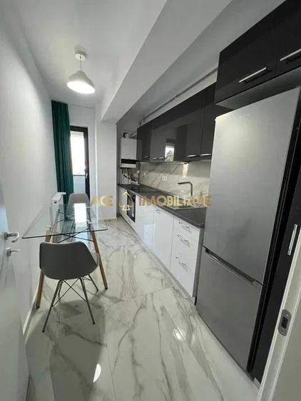2 Camere de inchiriat | Aparatorii Patriei | Metrou | Parcare/Centrala
