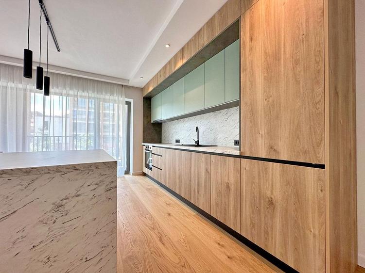 Apartament spatios inchiriere – Centru Brașov, vedere directă spre Tâmpa