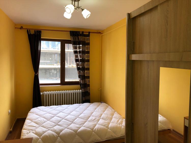 Apartament 3 camere Podul Ros -Pallas