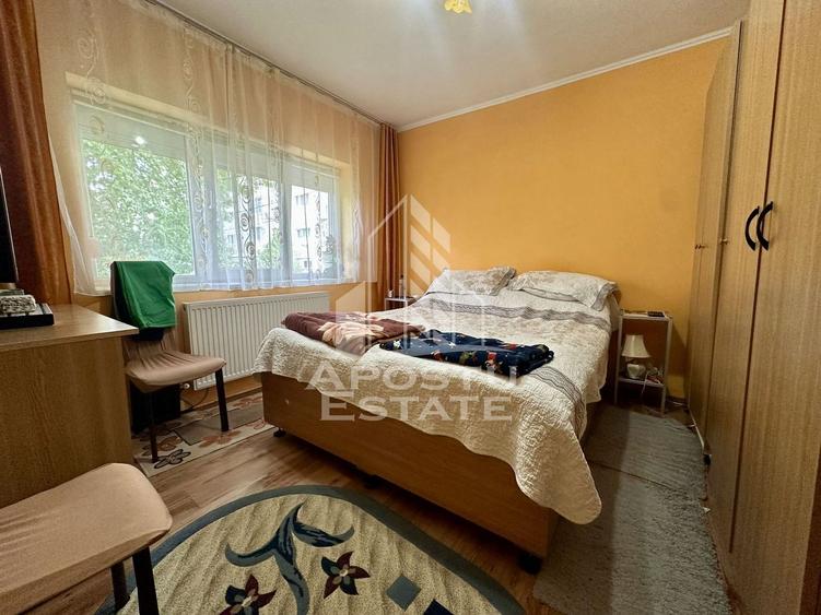 Apartament cu 3 camere de vanzare, centrala, zona Soarelui, Timisoara