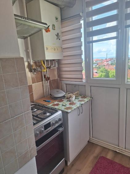 Închiriez apartament 2 camere decomandat, complet mobilat și utilat