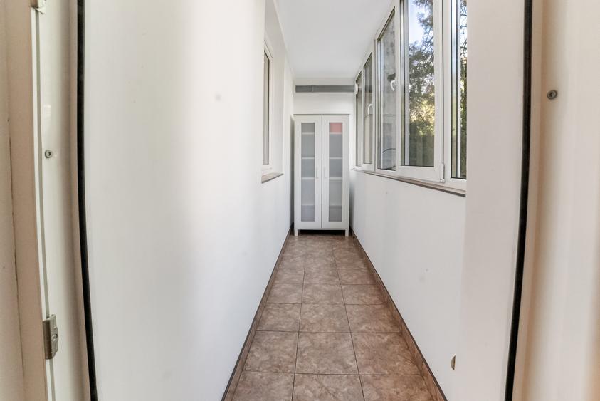 Apartament cu 3 camere și două balcoane, într-o oază de verdeață, Piața Muncii
