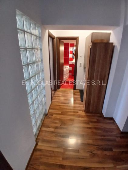 Apartament 2 camere - zona Trocadero - 128.000 euro (cod E6) - 4