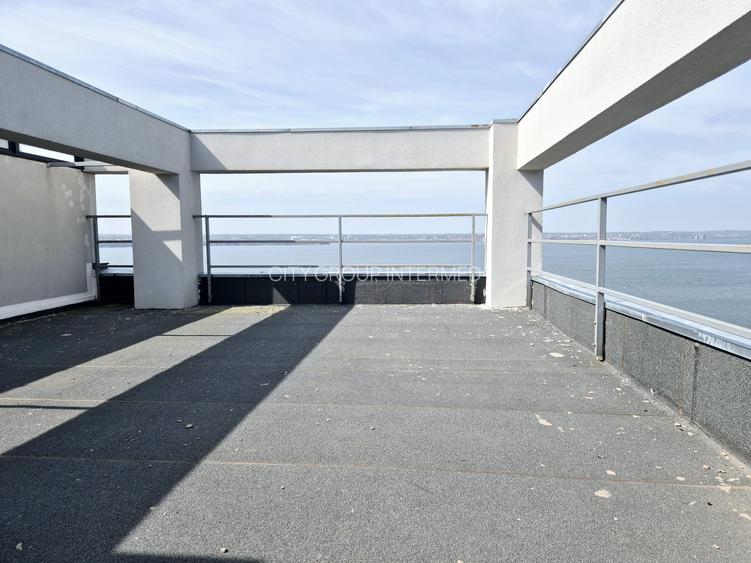 Mamaia - REX - apartament cu terasa si vedere panoramica pe lac - 19