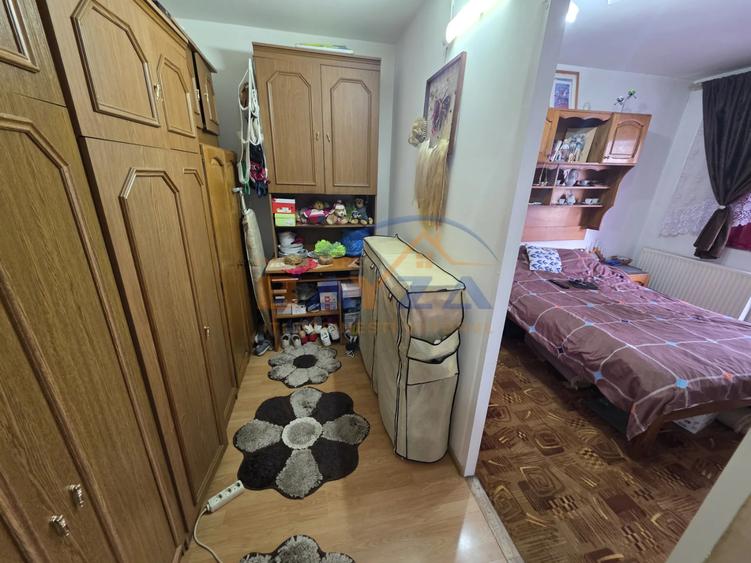 Apartament 2 camere, Oituz, 44 mp, 2 balcoane, etaj 4/4, comision 0