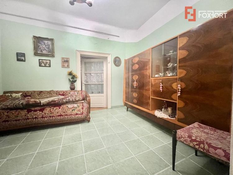 Casa de vanzare la curte comuna Zona Lunei - COMISION 0%