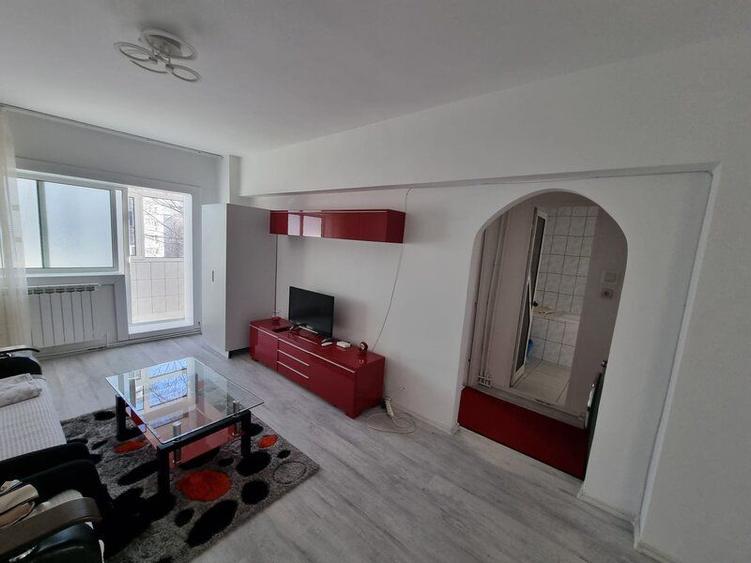 Apartament modern 2 camere de vanzare zona 1 Decembrie metrou