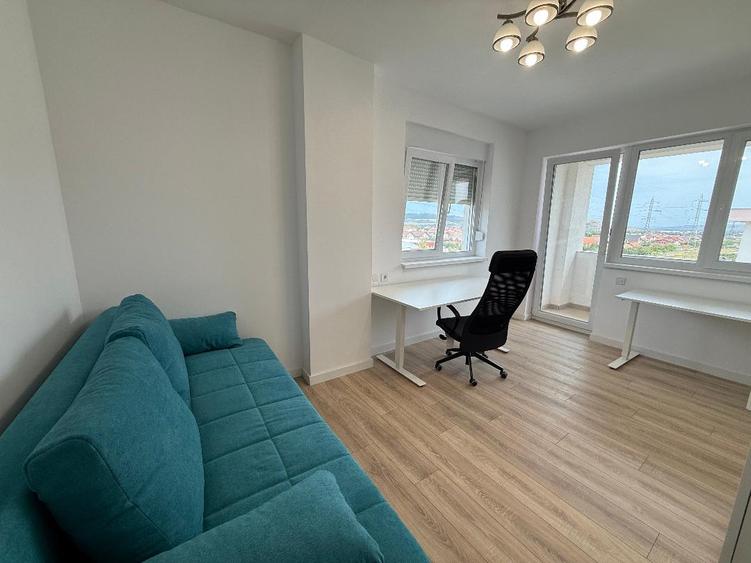 De vanzare Apartament 3 camere, Alba Micesti Bloc Nou.