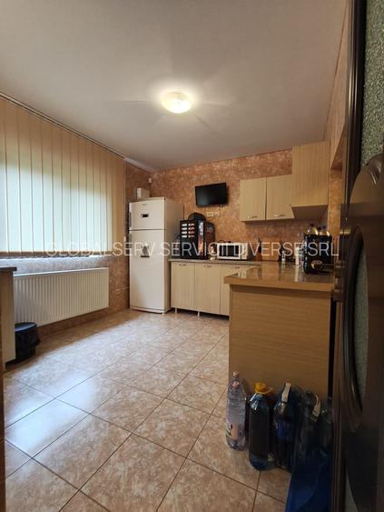FARA COMISIOANE PENSIUNE cu 7 camere si 6 bai P+E garaj 2 terase gaze curent apa - 29