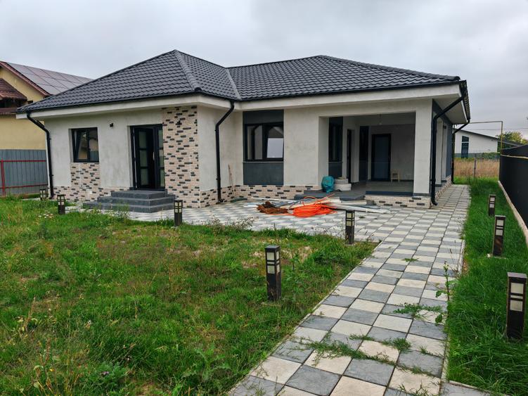 Liniște, Spațiu și Eleganță | Casă Nouă la Cheie în Hemeiuș