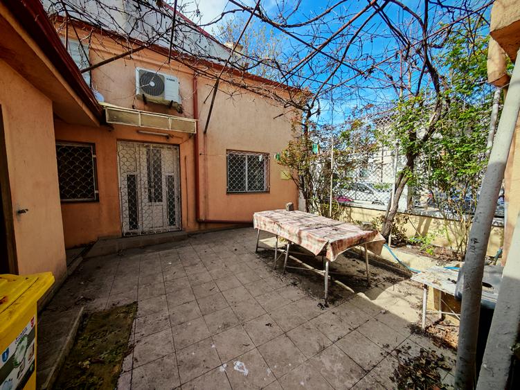 Casa de vanzare zona ultracentrala Tomis Mall