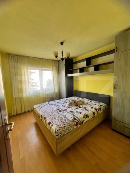 Apartament 2 camere, decomandat, etaj 2, zona Stefan Cel Mare