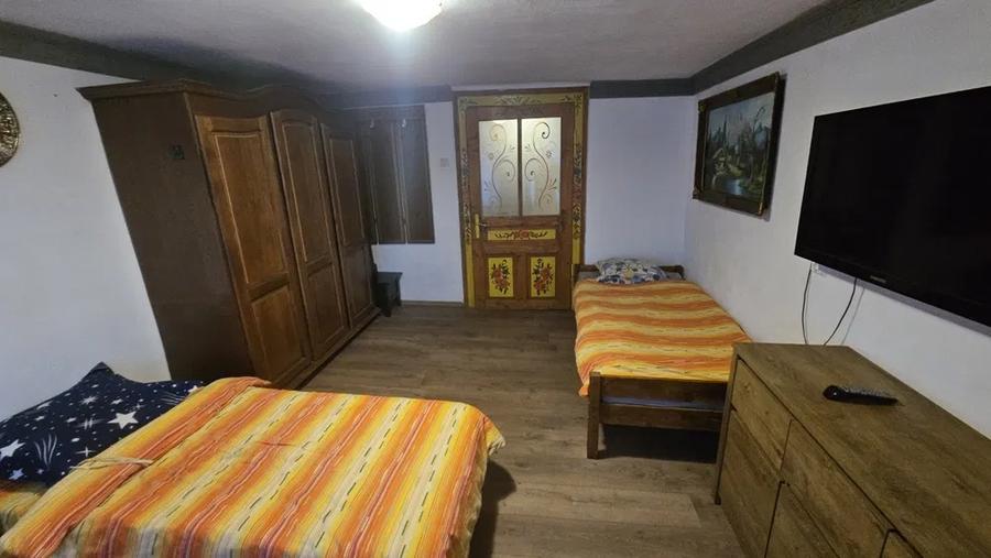 Casa 2 camere libera la vanzare GHIMBAV